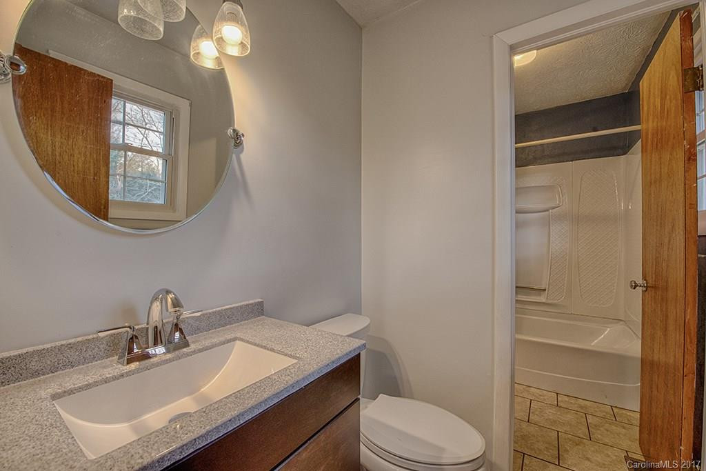 157 Jarvis Street - Photo 17
