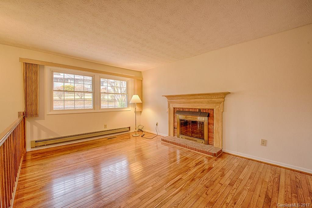 157 Jarvis Street - Photo 7