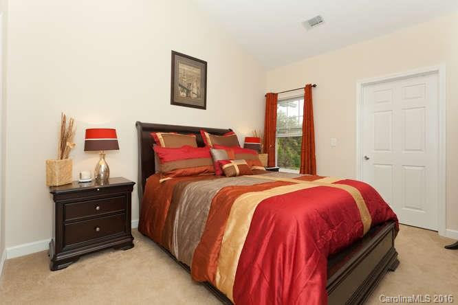 1000 Olde Eastwood Village None #305A - Photo 17