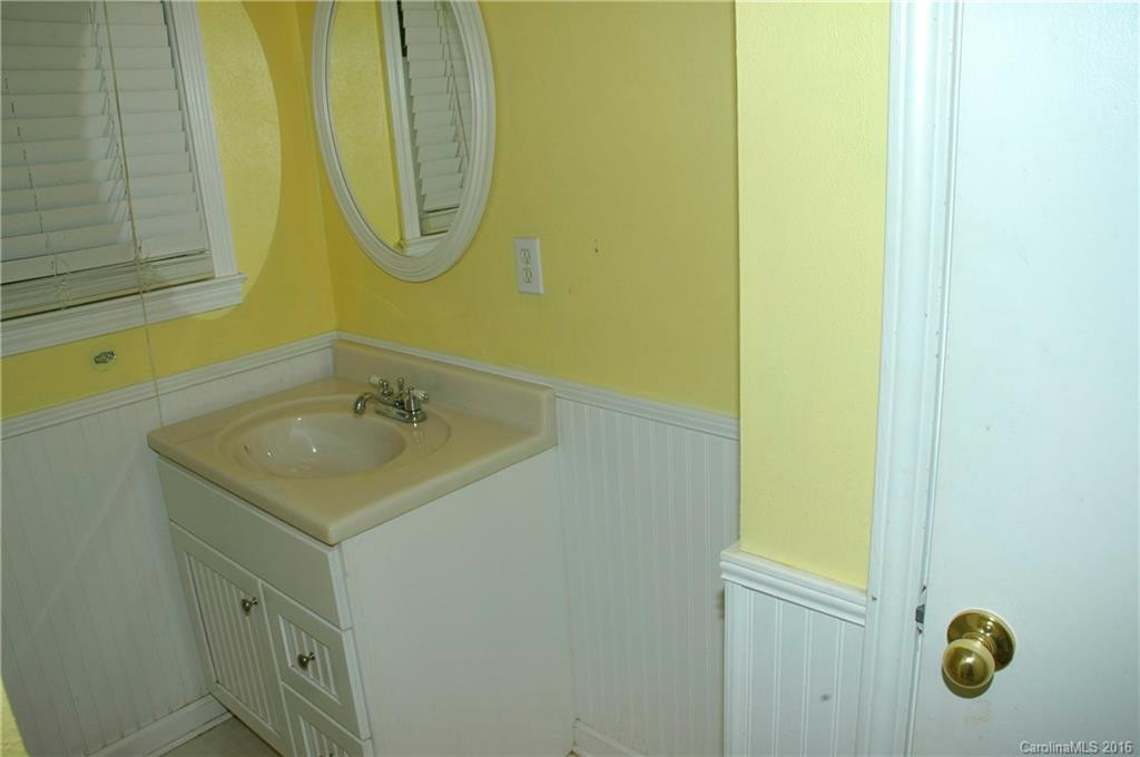 38 Ferenvilla Drive #13 - Photo 22