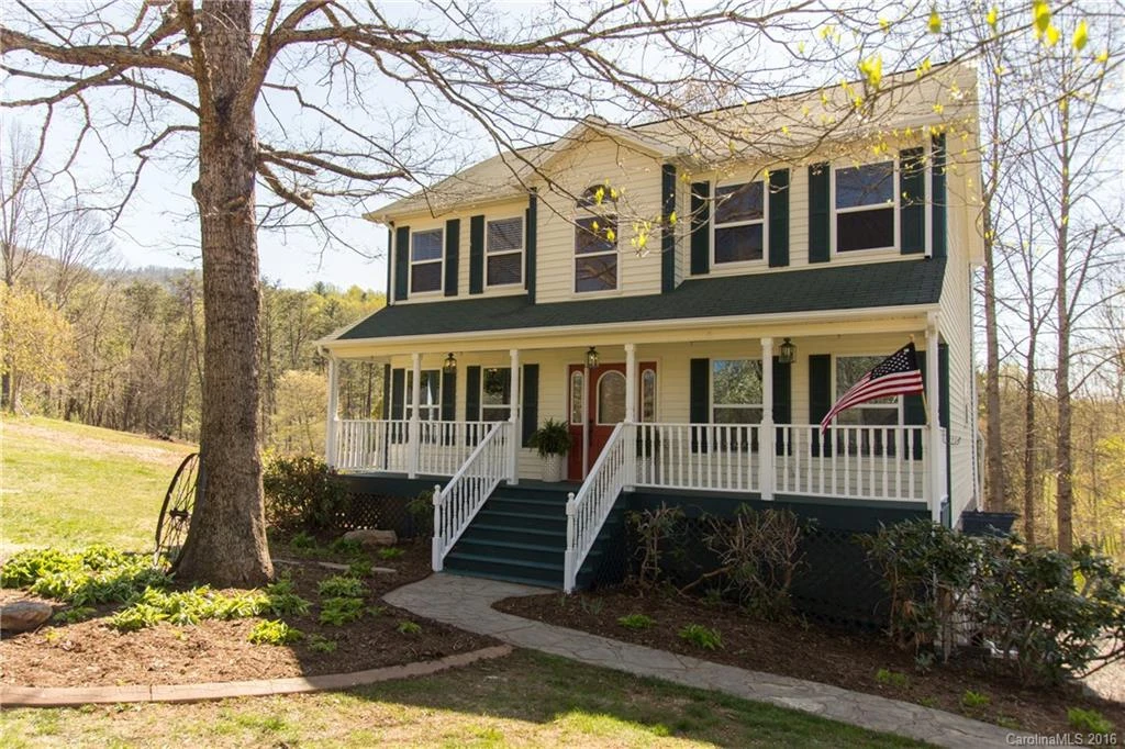 52 Hillcrest Circle