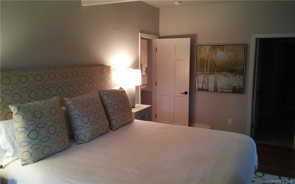 66 Country Club Drive #402 - Photo 12
