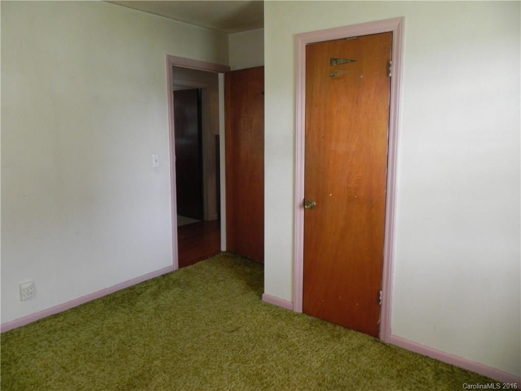 530 Sunshine Lake Road - Photo 10
