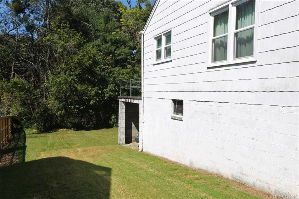 75 Fairfax Avenue - Photo 5