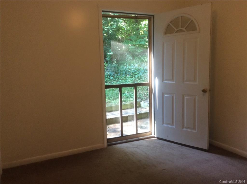 182 Old Farm School Road - Photo 10