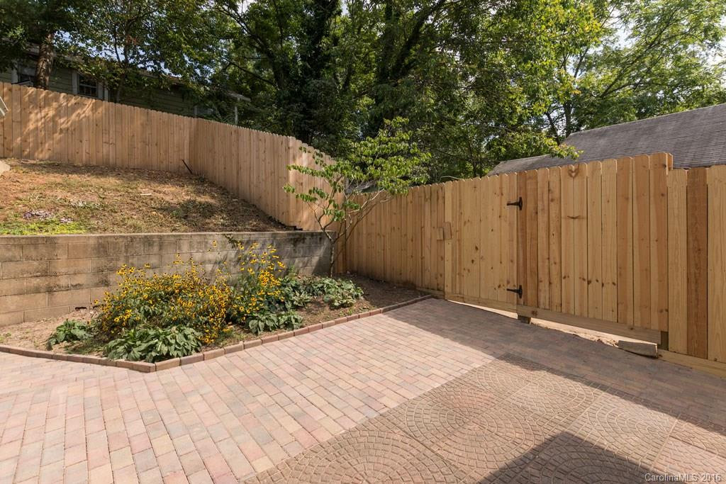 3 Irving Street - Photo 14
