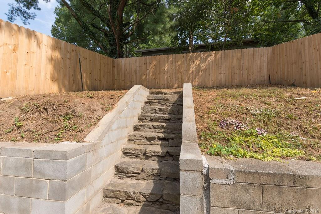 3 Irving Street - Photo 15