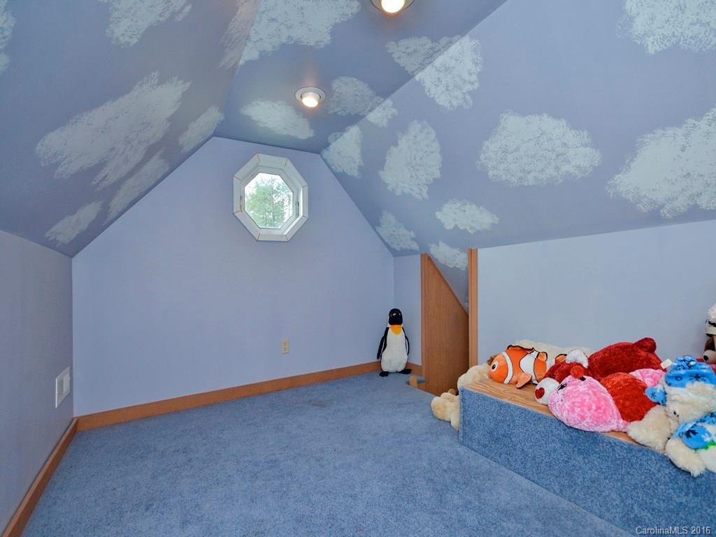 66 Fairwinds Drive - Photo 17