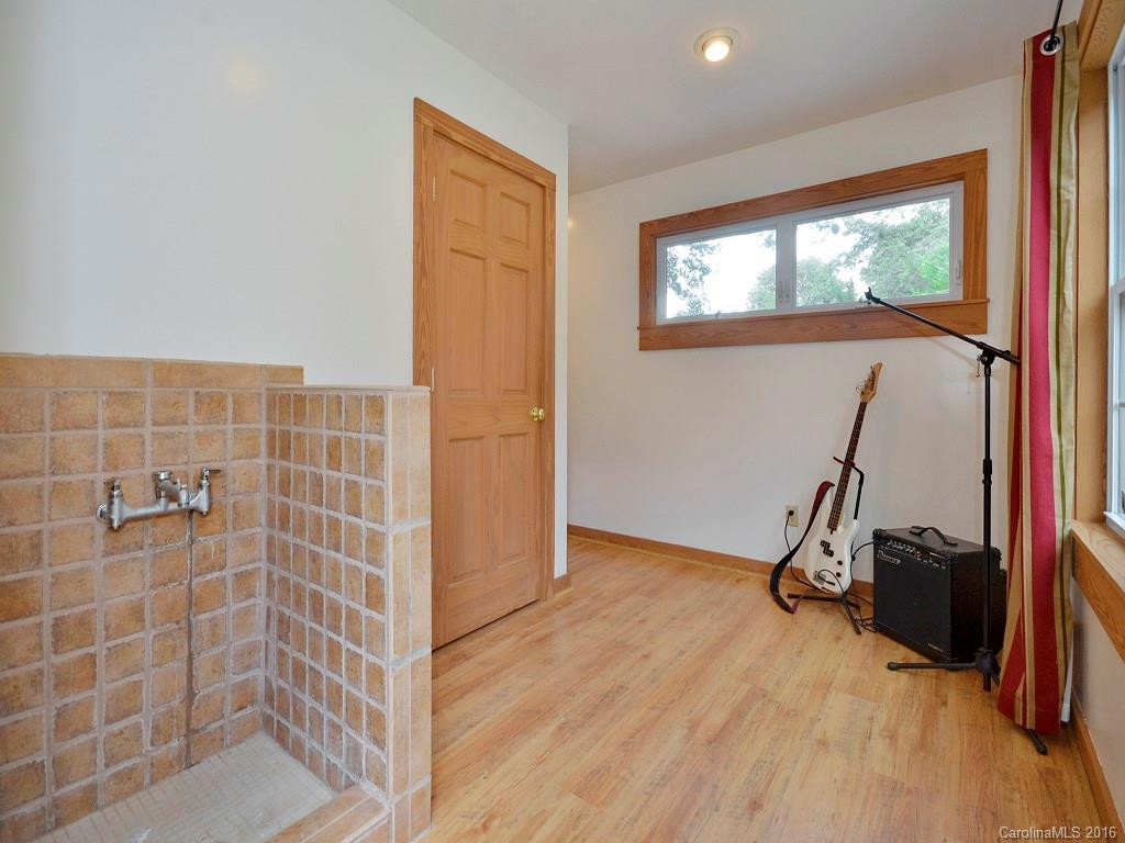 66 Fairwinds Drive - Photo 18