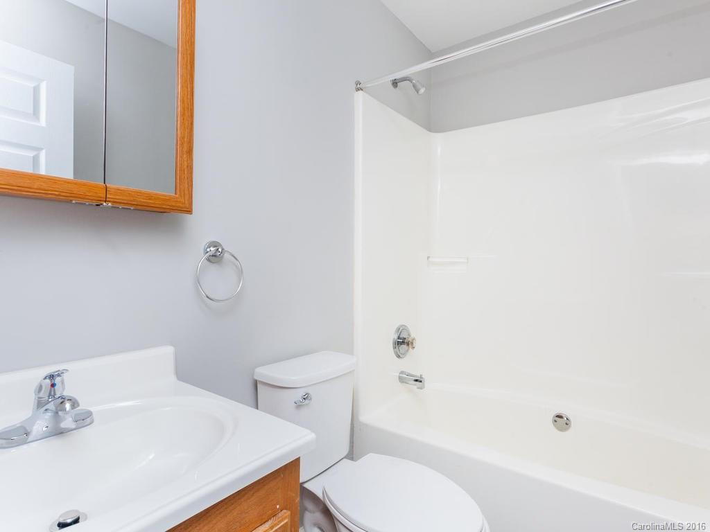 274 Clayton Avenue #D - Photo 18