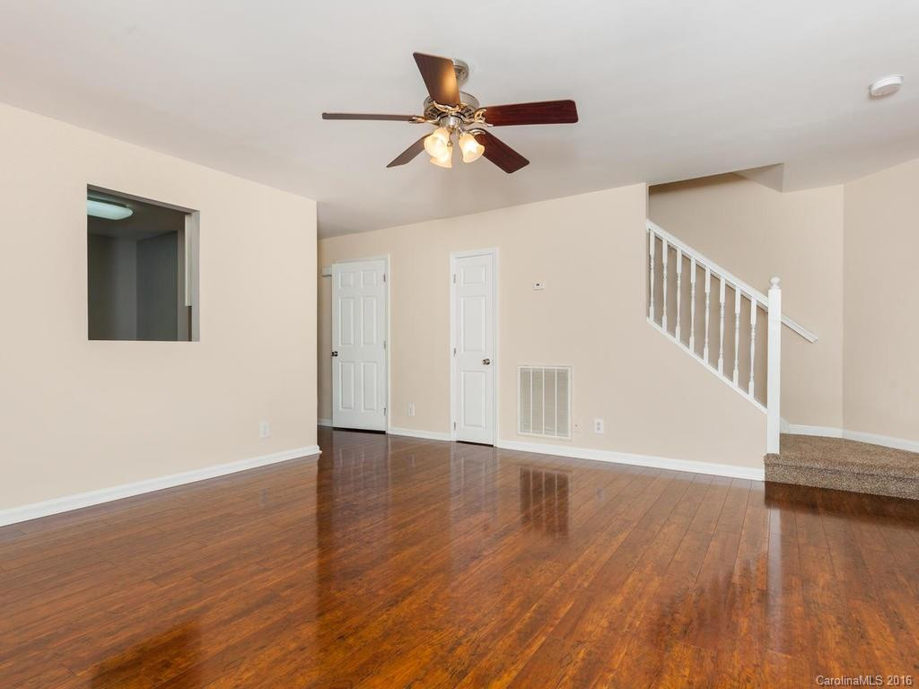 274 Clayton Avenue #D - Photo 4