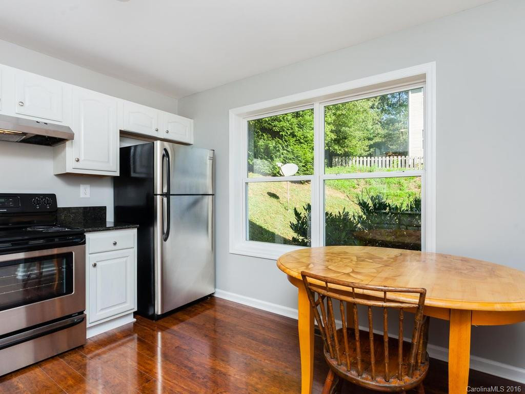 274 Clayton Avenue #D - Photo 9