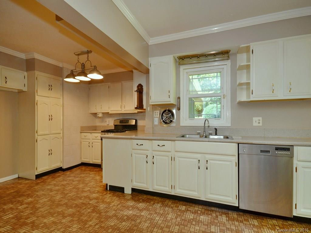 7 Hillview Circle - Photo 4
