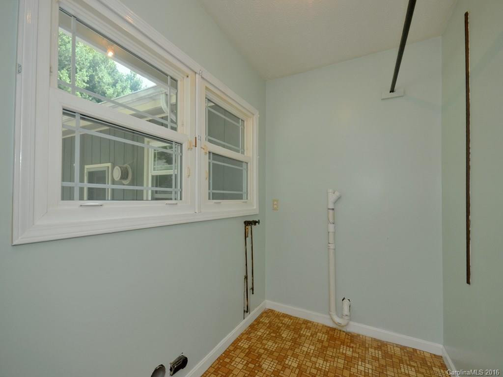 7 Hillview Circle - Photo 6