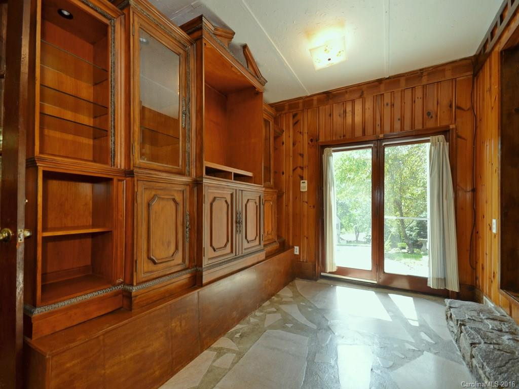 7 Hillview Circle - Photo 8