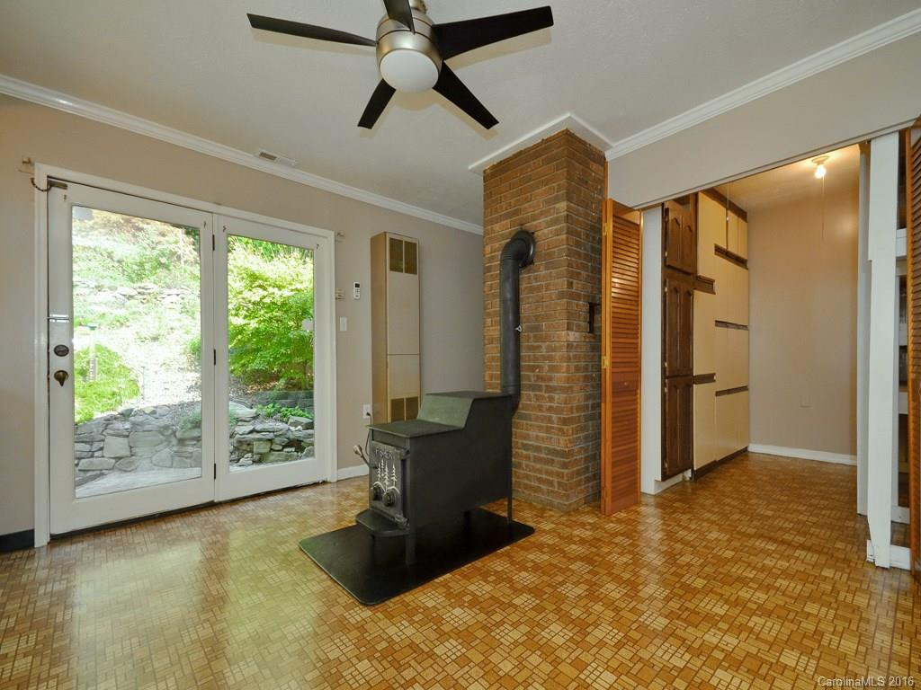 7 Hillview Circle - Photo 9
