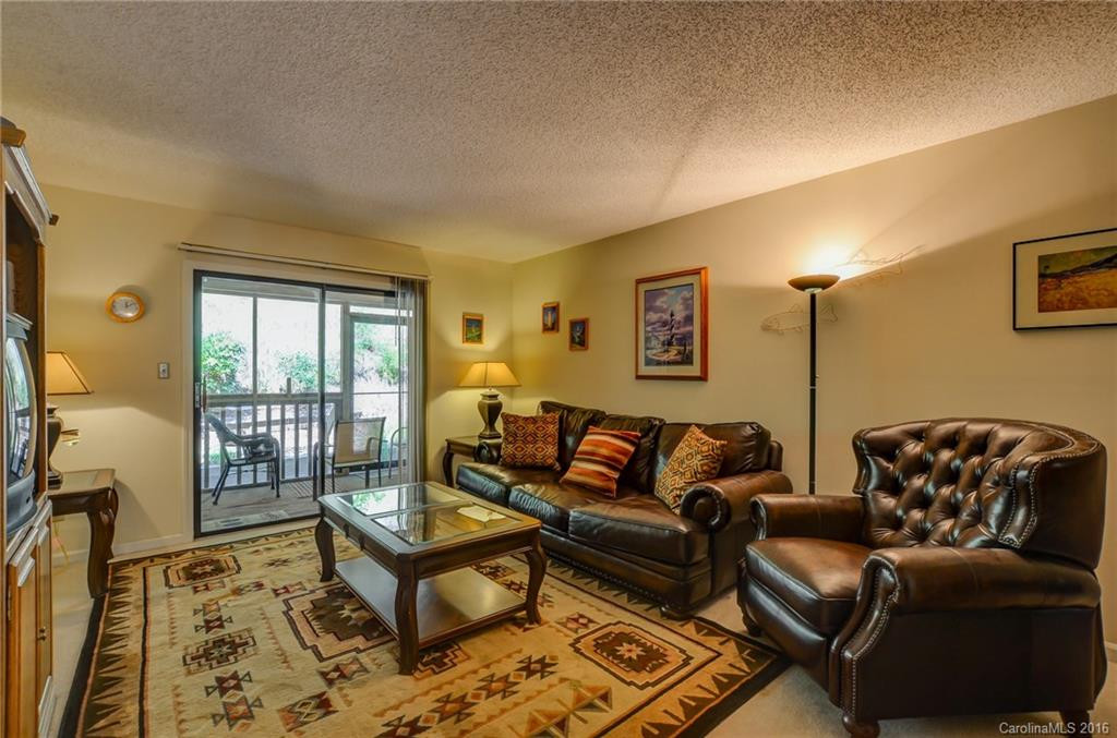 4002 Angelus Circle #4002 - Photo 4