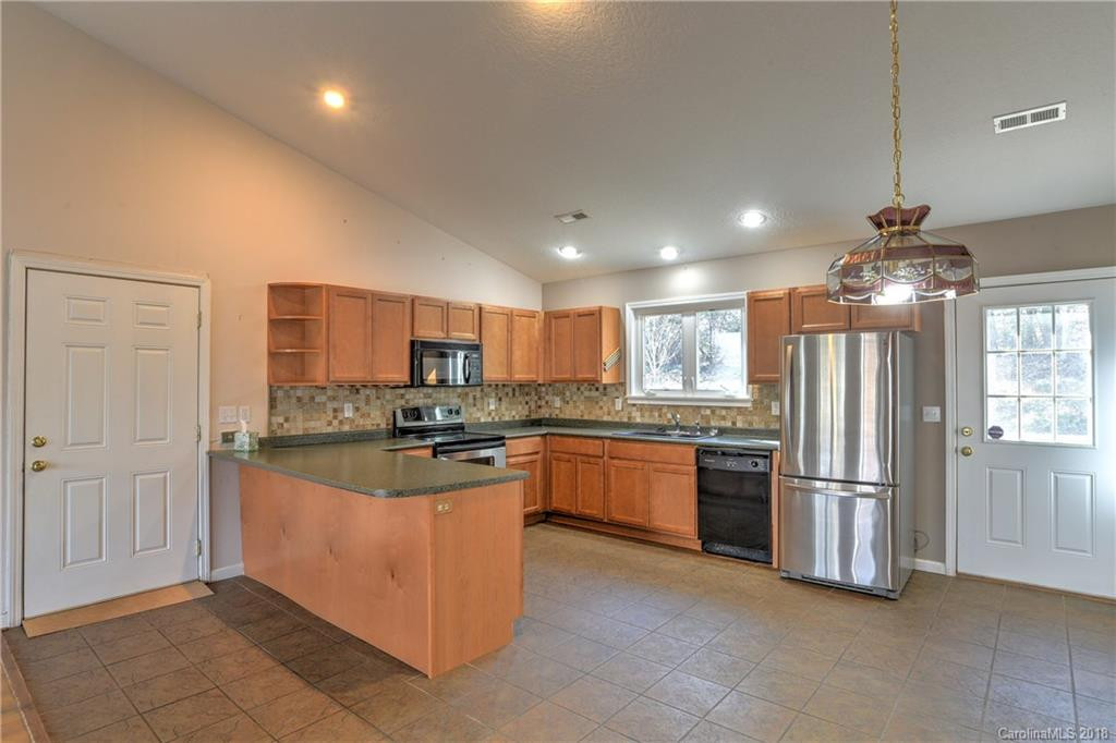 253 School Road - Photo 6