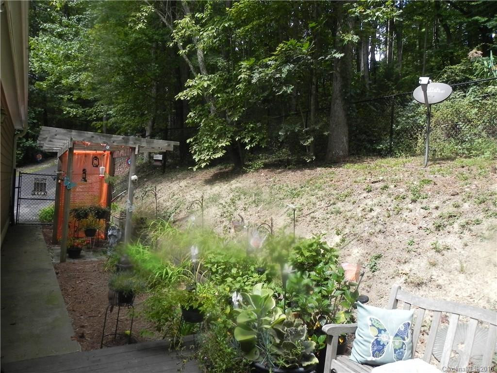 181 Beechwood Lakes Drive - Photo 17