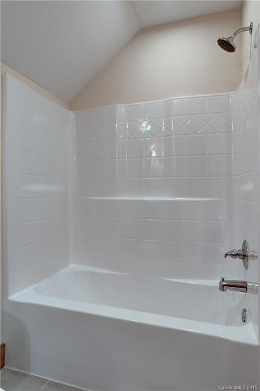 161 Kestrel Court - Photo 23
