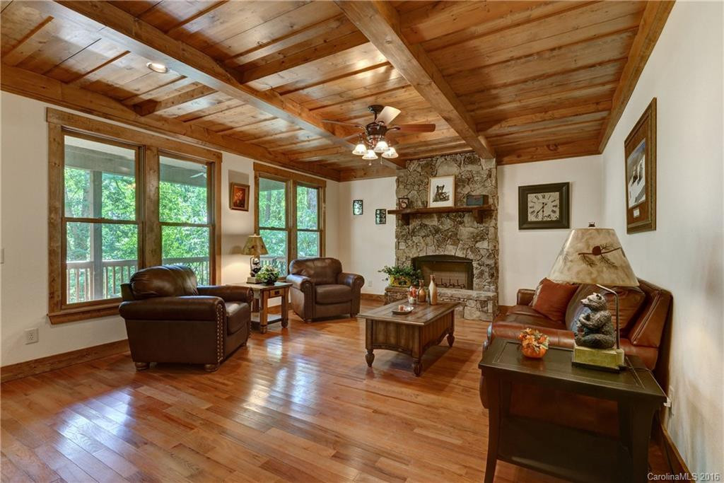 161 Kestrel Court - Photo 5
