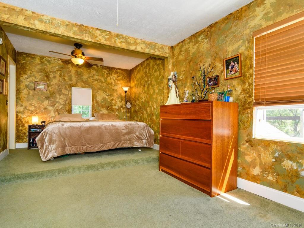 394 Curtis Creek Road - Photo 11