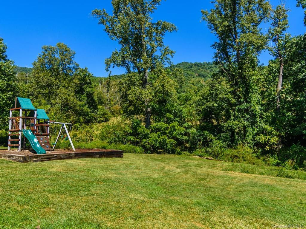 394 Curtis Creek Road - Photo 22