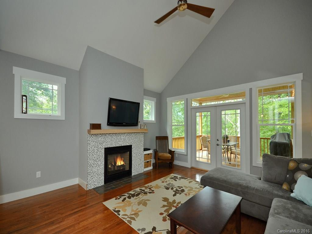 412 Canonero Drive - Photo 3