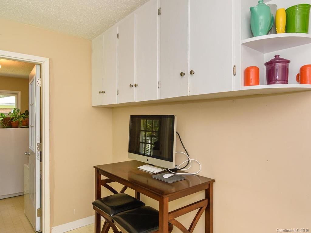 504 Brooklyn Avenue - Photo 14
