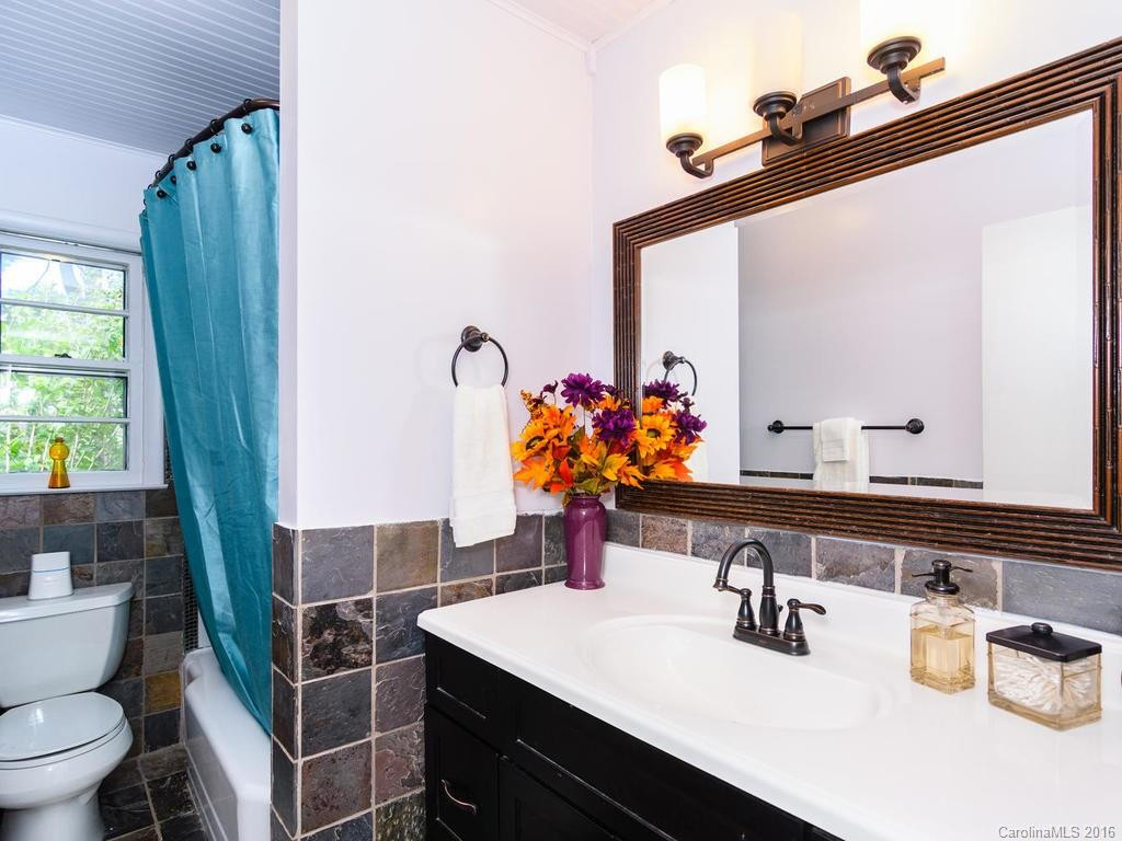 504 Brooklyn Avenue - Photo 18