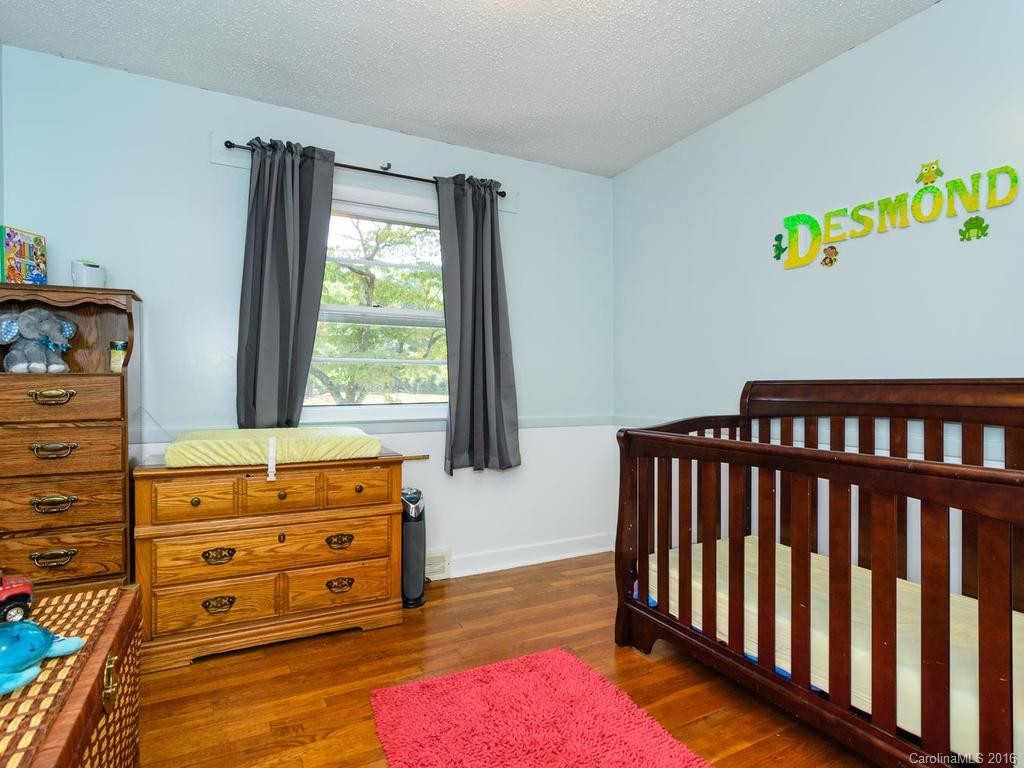 504 Brooklyn Avenue - Photo 19