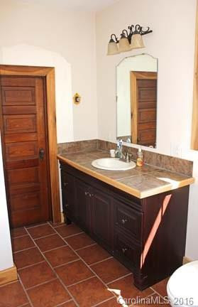 17 Hampton Heights - Photo 19