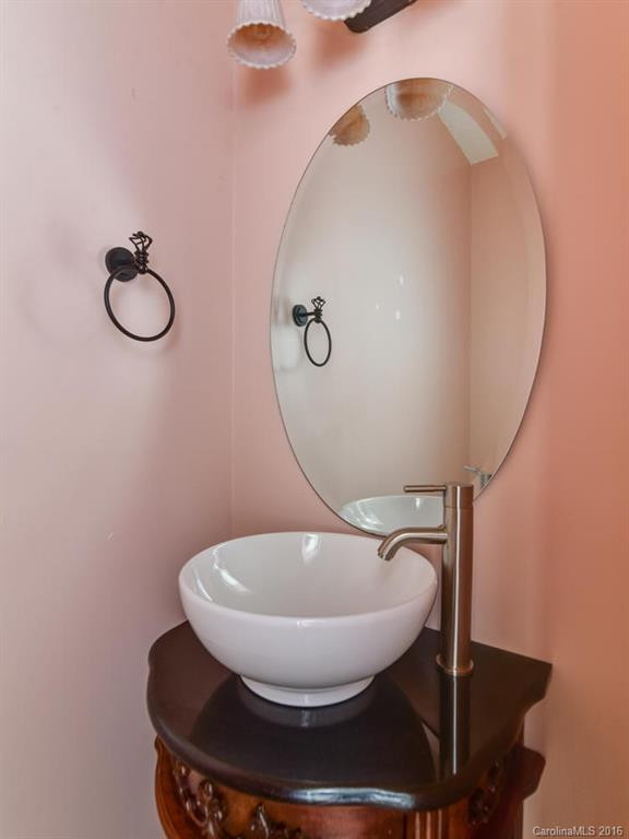 514 Windsor Forest Court - Photo 11