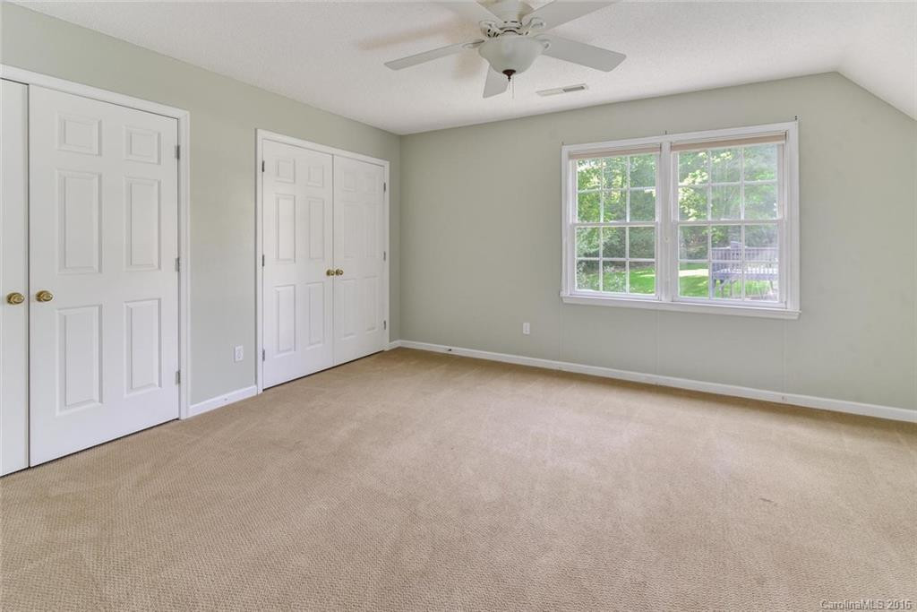 514 Windsor Forest Court - Photo 17