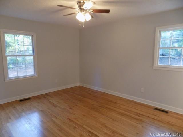 121 Rose Park Drive - Photo 15