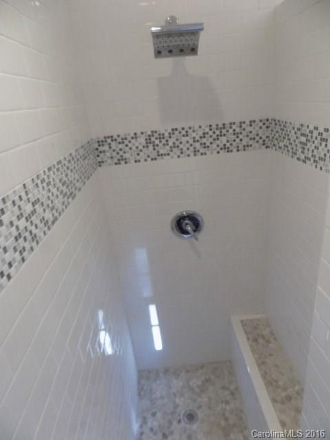 121 Rose Park Drive - Photo 18