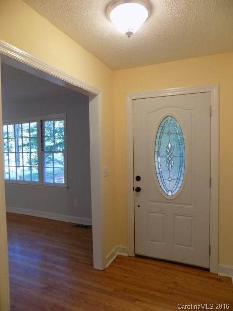 121 Rose Park Drive - Photo 6