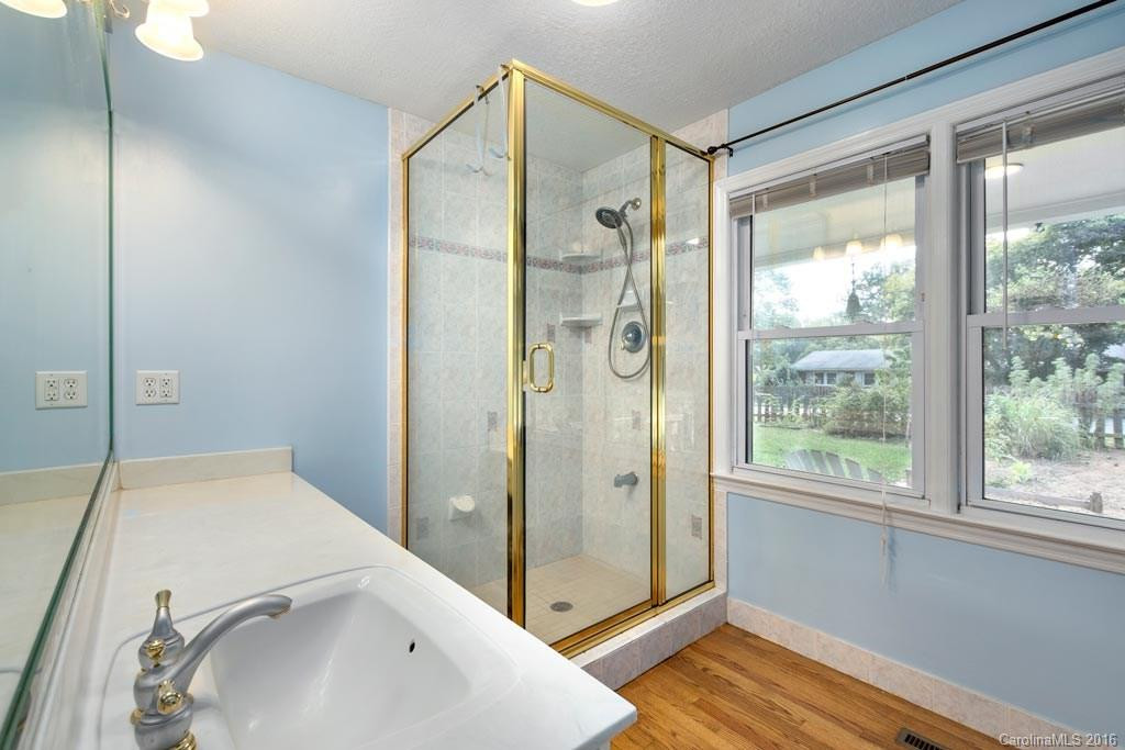 141 Shelburne Road #B - Photo 11