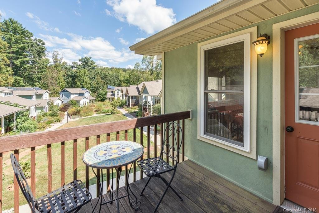 141 Shelburne Road #B - Photo 16