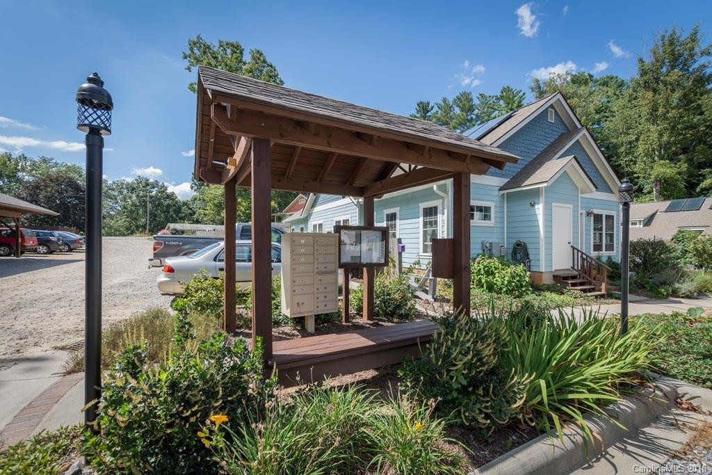 141 Shelburne Road #B - Photo 19