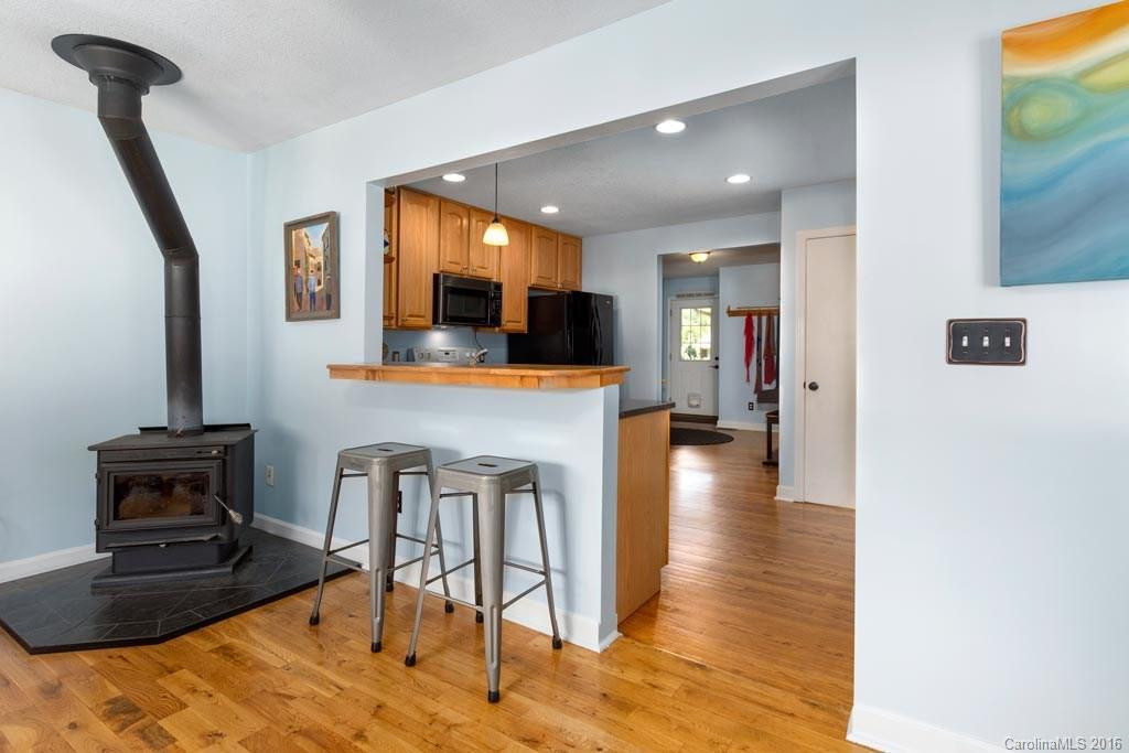 141 Shelburne Road #B - Photo 7