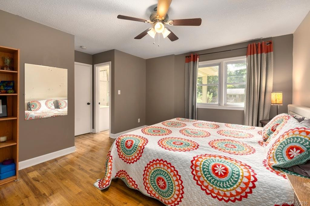 141 Shelburne Road #B - Photo 9