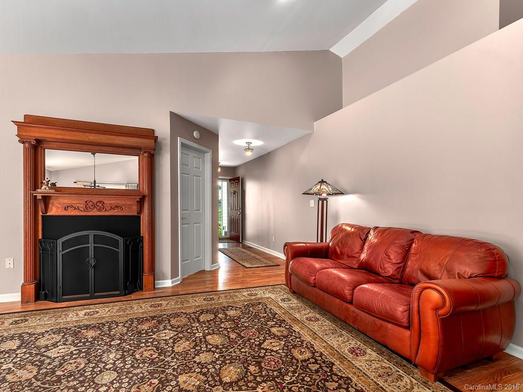 150 Karla Circle - Photo 2