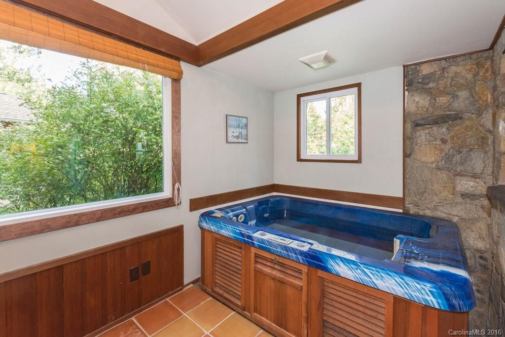37 Plymouth Circle - Photo 11