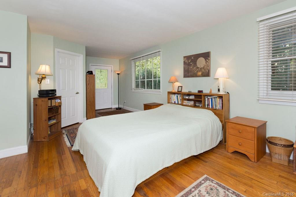 37 Plymouth Circle - Photo 16
