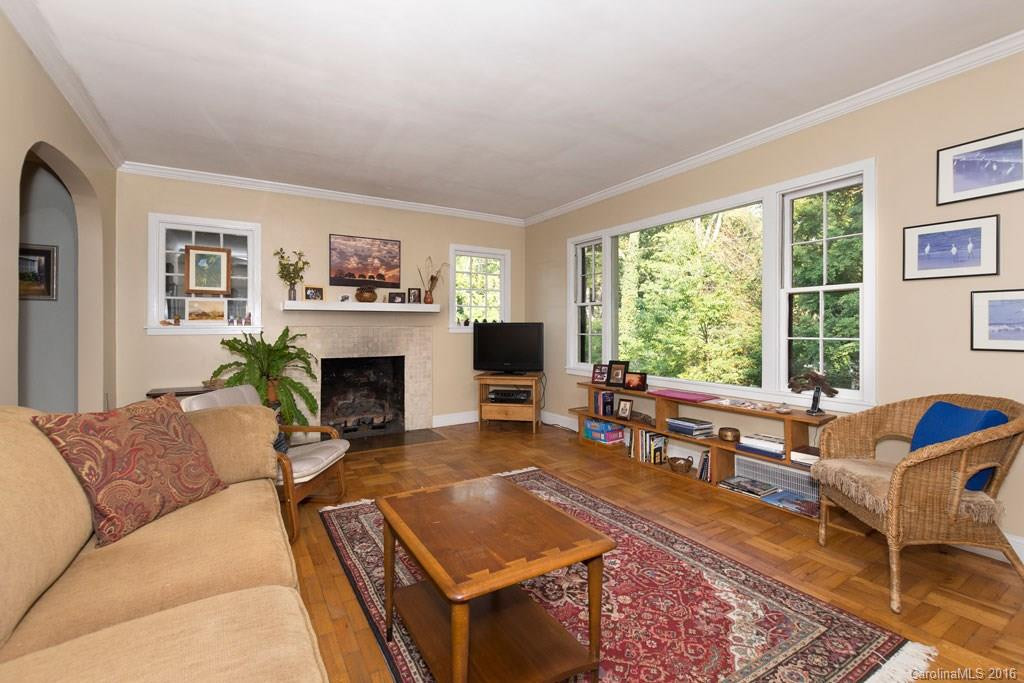 37 Plymouth Circle - Photo 4