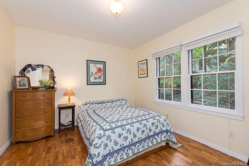 37 Plymouth Circle - Photo 8