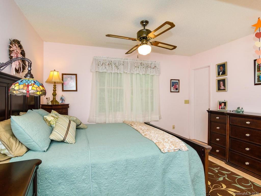 375 Presnell Hollow Road - Photo 14