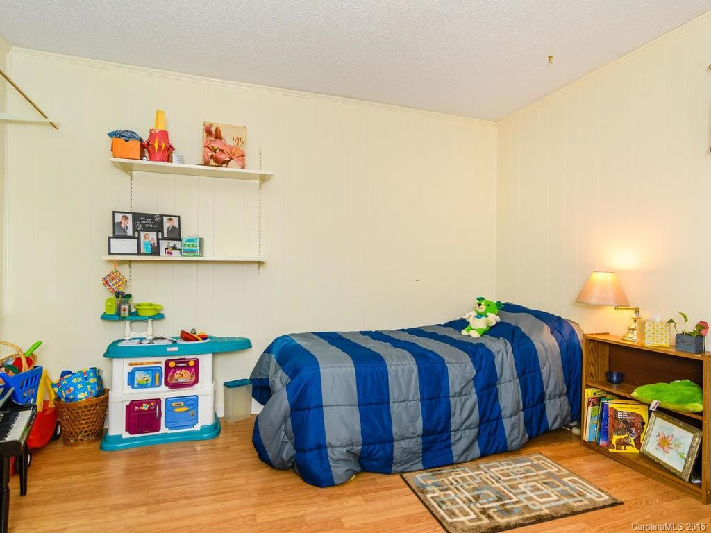 375 Presnell Hollow Road - Photo 17