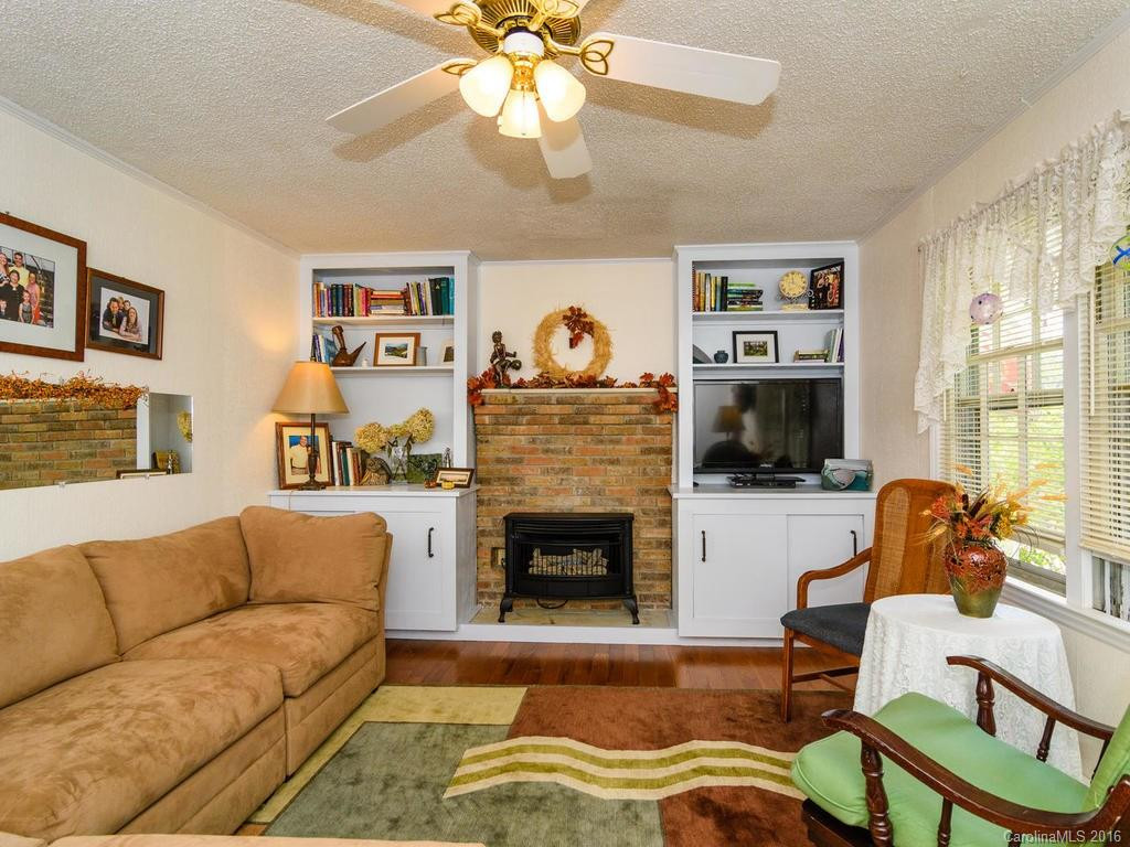 375 Presnell Hollow Road - Photo 3